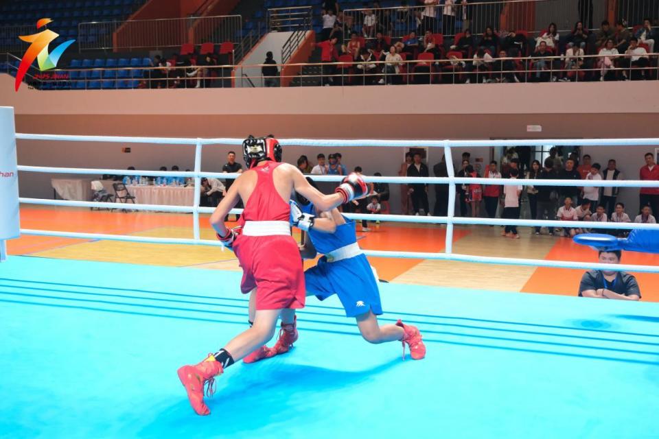 高质量发展, 勾拳精准发, 疗绿色通道 高质量发展, 勾拳精准发, 疗绿色通道