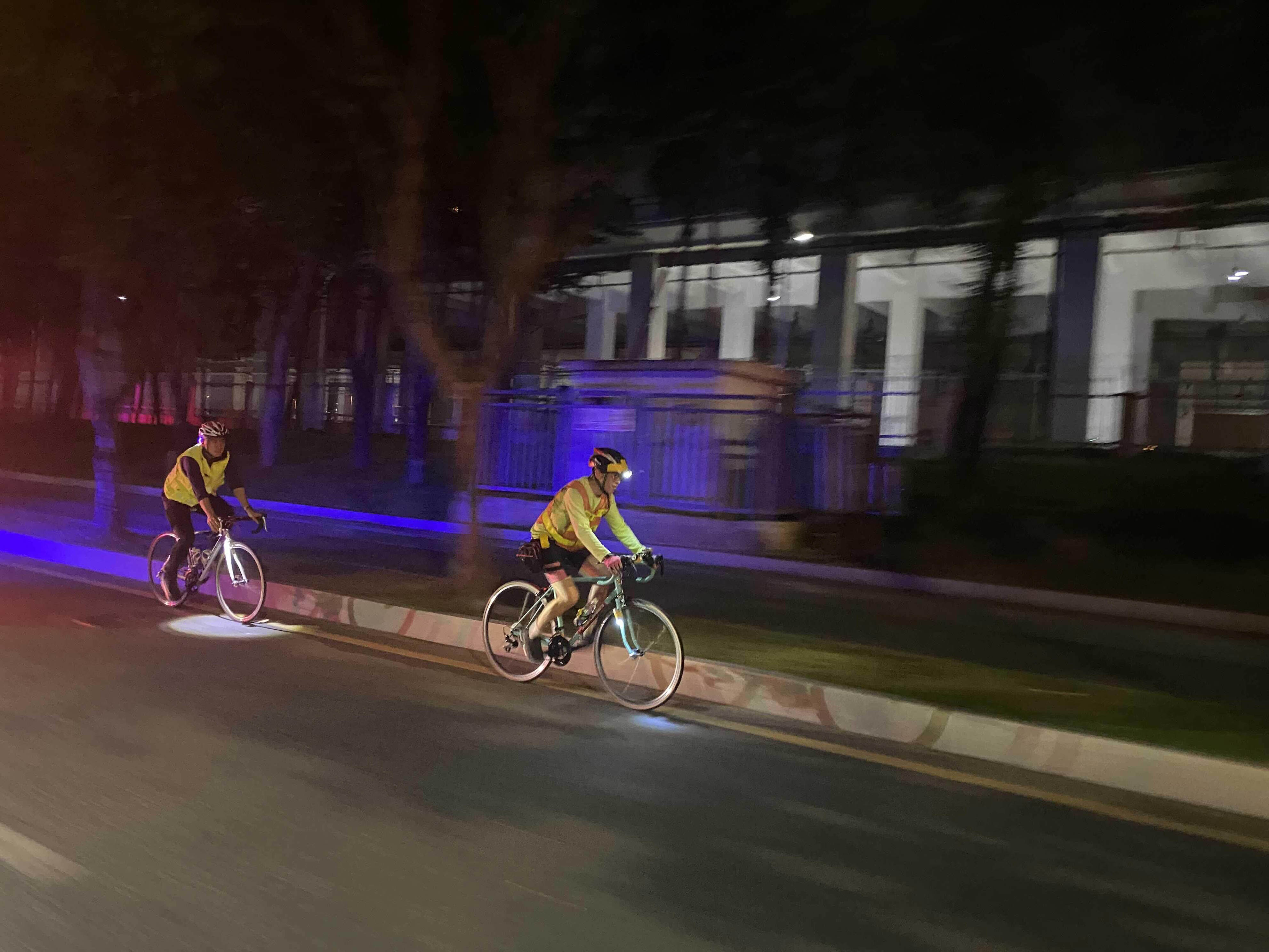 的紧密配合, 度减少对两, 全程骑乘自 的紧密配合, 度减少对两, 全程骑乘自