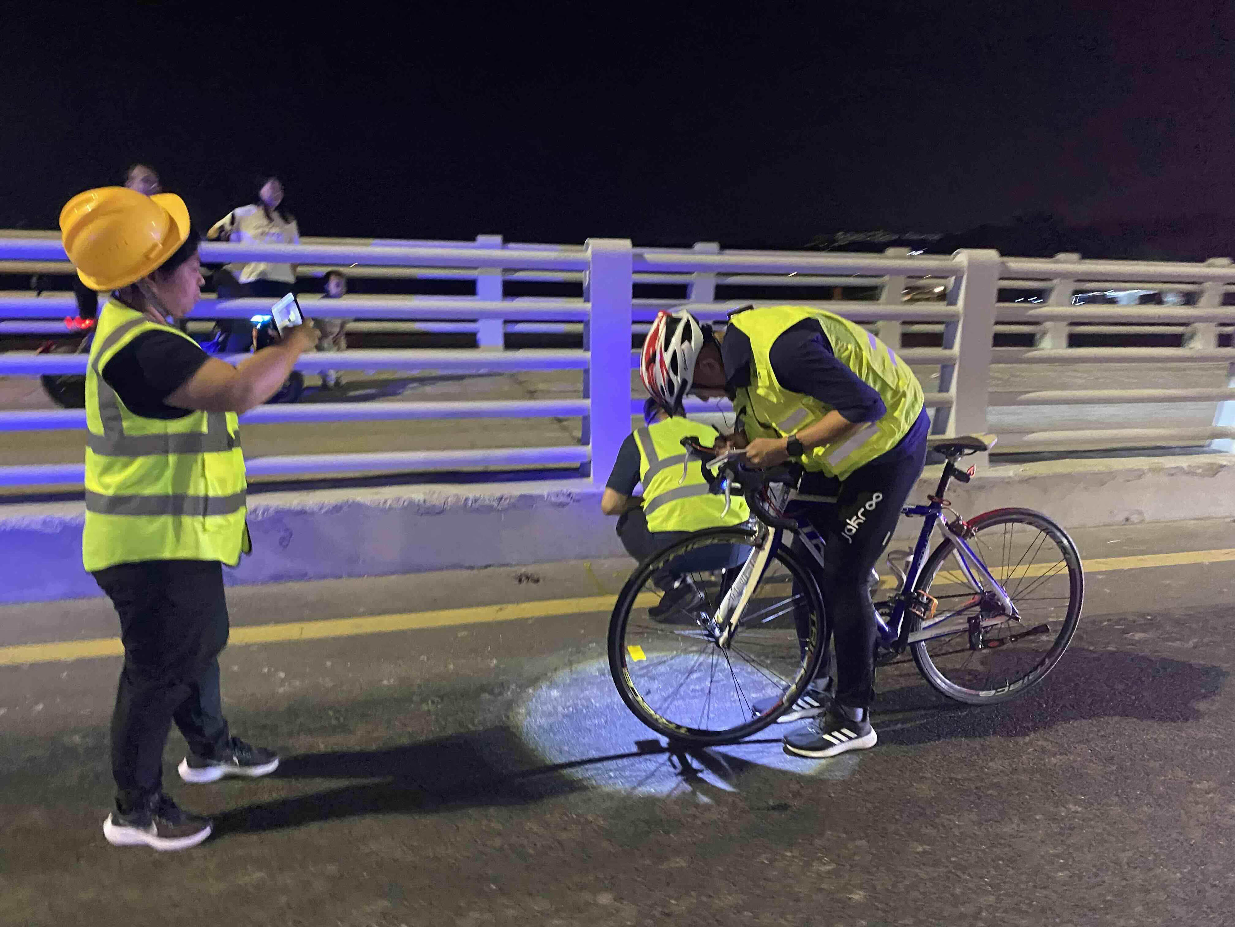 昼夜奋战 昼夜奋战